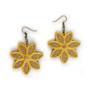 Elegant Bloom Outline – Gold